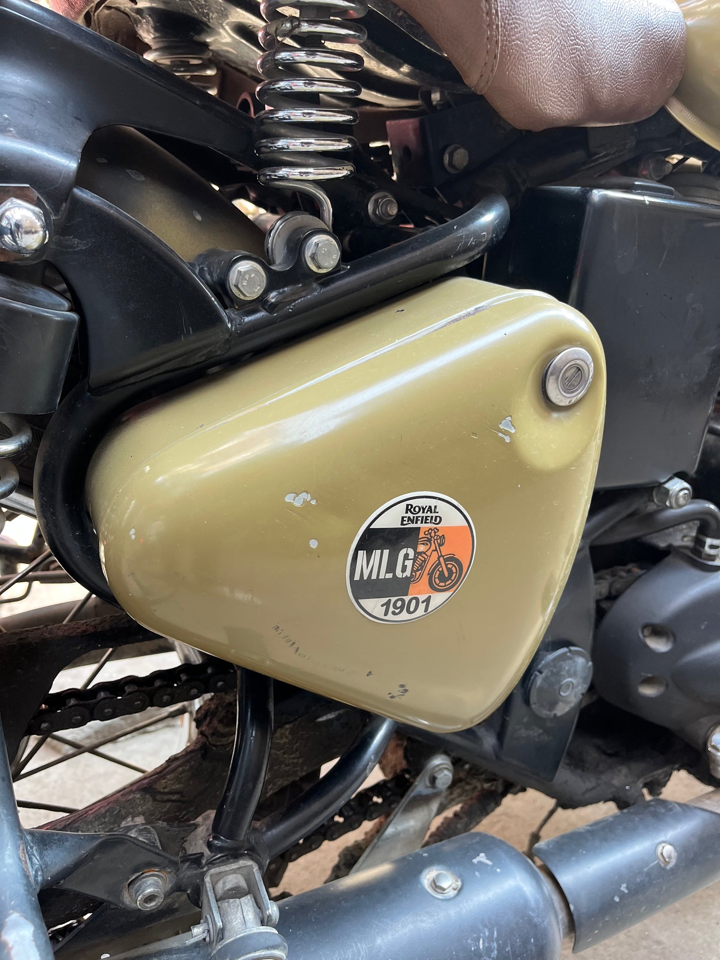 Royal Enfield Classic 350 Vintage – Heritage Collector’s Ride