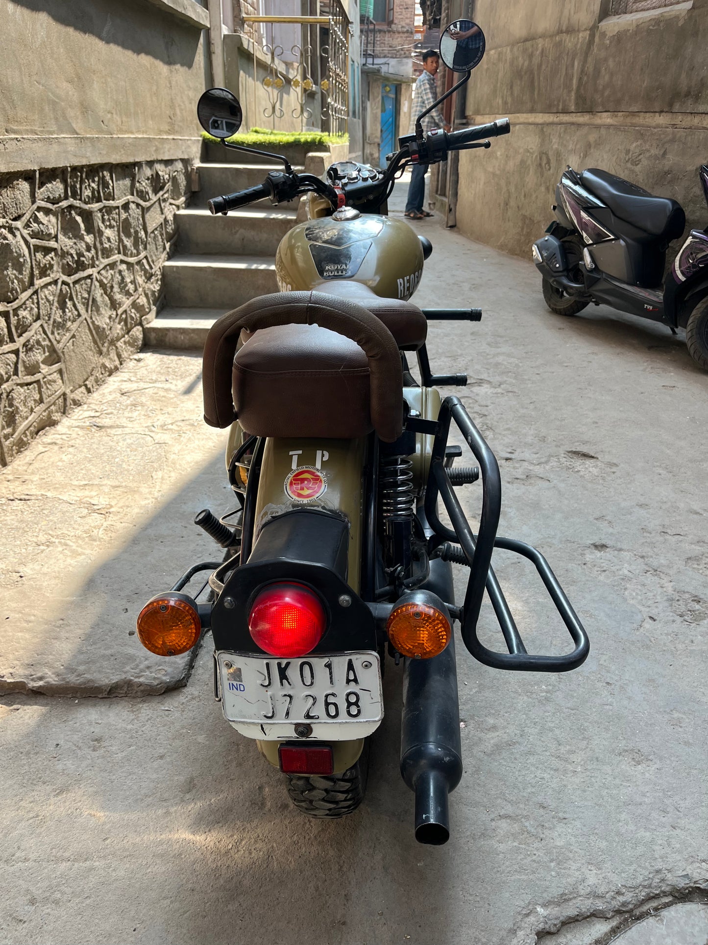 Royal Enfield Classic 350 Vintage – Heritage Collector’s Ride
