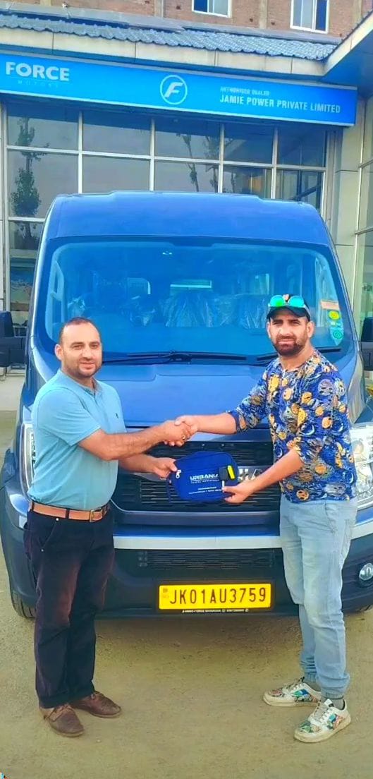 FORCE URBANIA - TEMPO TRAVELLER - COMMERCIAL VEHICLE WITH DRIVER